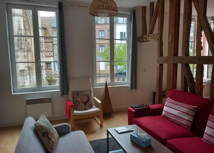 Le Leon Apartman Honfleur